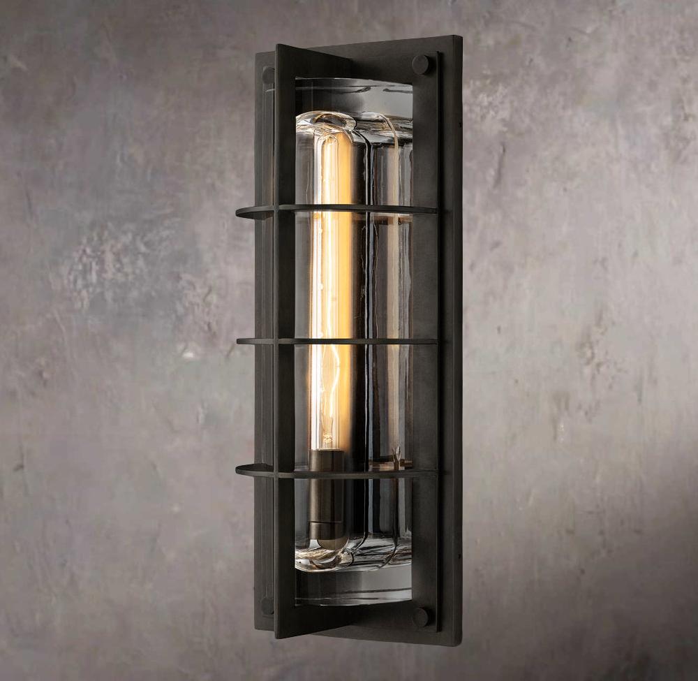 Vicomtes Grand Outdoor Wall Sconce