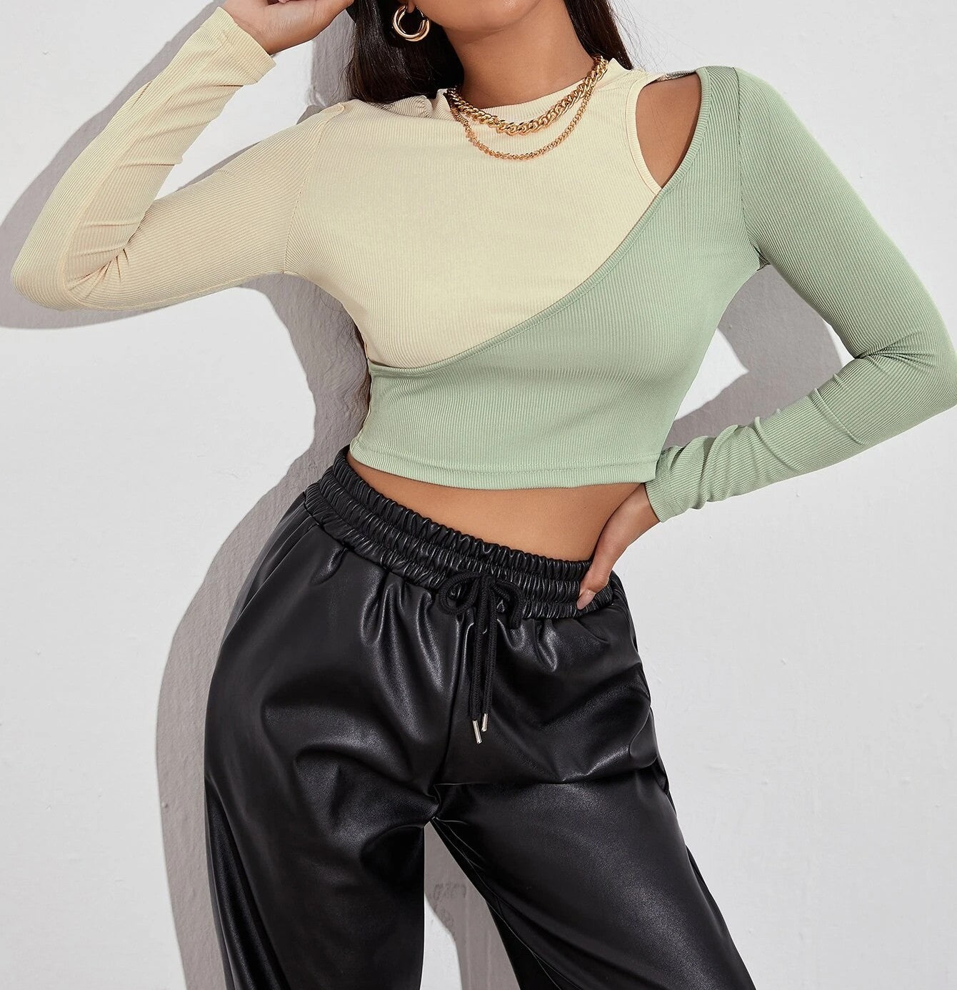 Vega Colorblock Slim Top